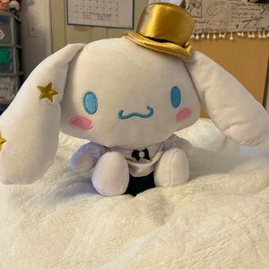 Cinnamoroll plushie
